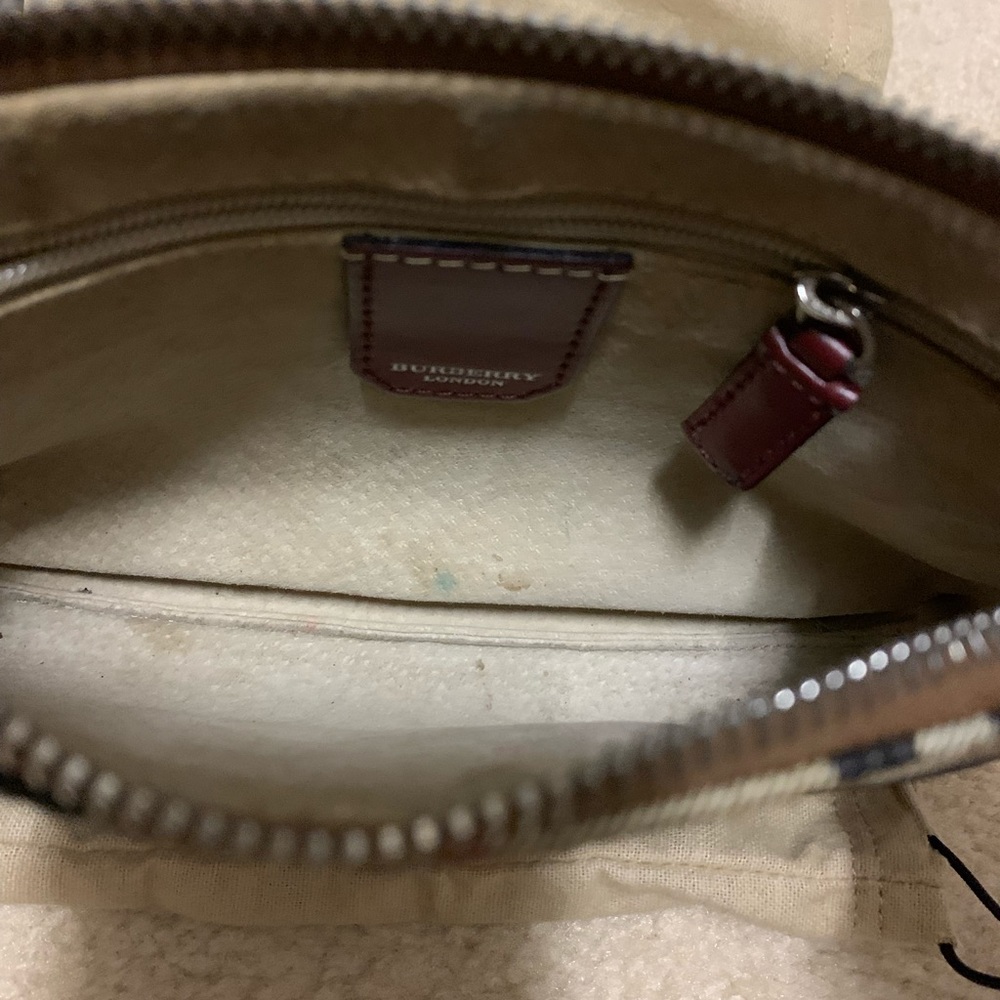 Burberry handbag vintage check/ red leather trim - Picture 8 of 9